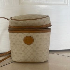 Authentic VINTAGE Gucci crossbody